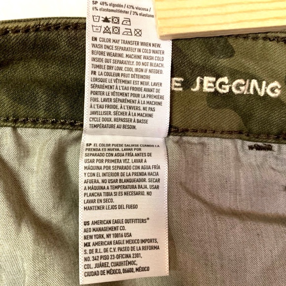 American Eagles Super Stretch Women’s Jeggins Size 14 Short camouflage green Y2K - Picture 10 of 12